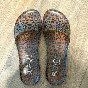 Beach by Matisse Leopard Jelly Sandals- size 6